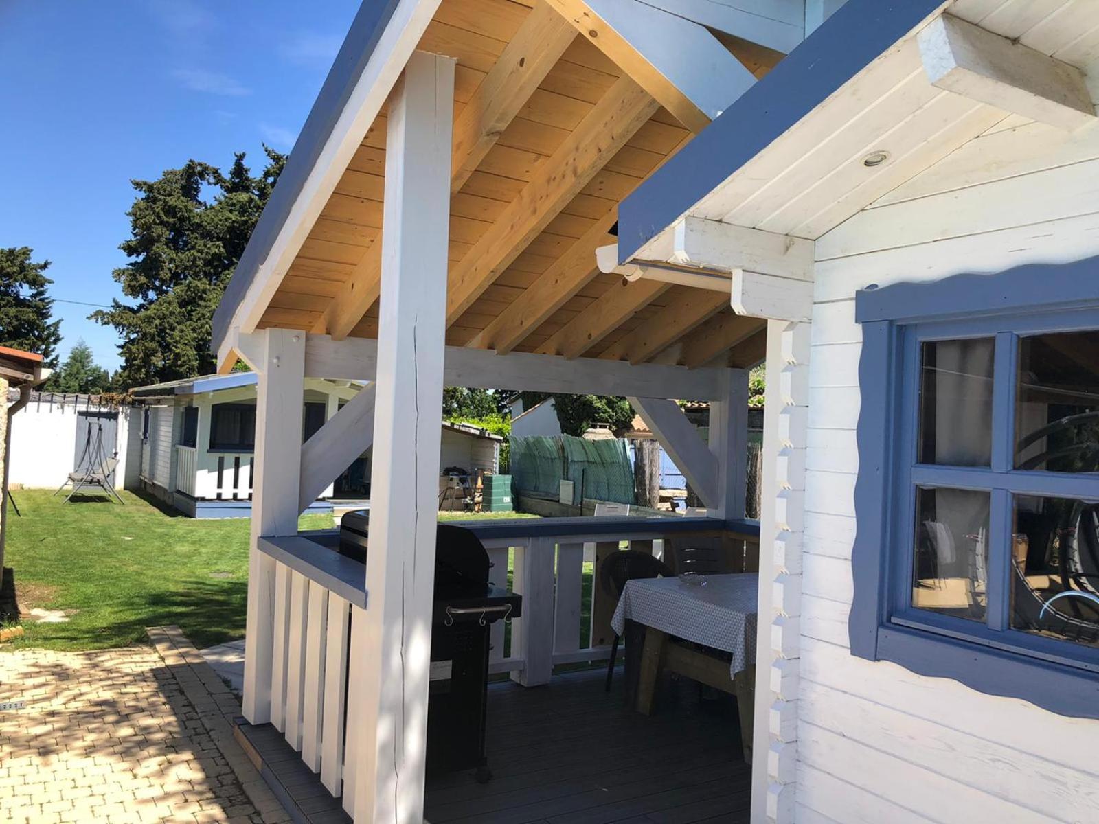 Chalet Mont Ventoux Et Chalet Vip Camaret-sur-Aigues Екстер'єр фото